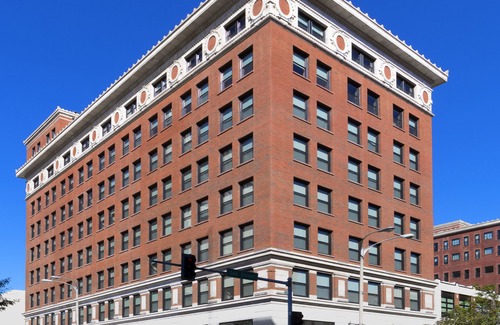 Downtown Hotel | The Current Iowa, Autograph Collection