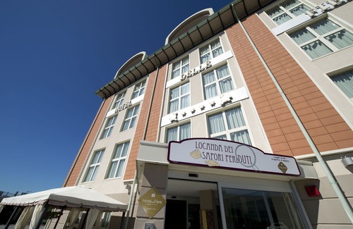 Mozzate Hotel | Hotel Delle Fiere