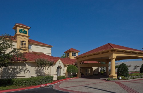 Sherman Hotel | La Quinta by Wyndham Sherman