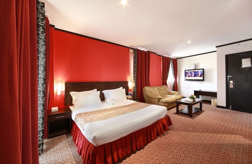 Al Mankhool Hotel | Manhattan Avenue Hotel