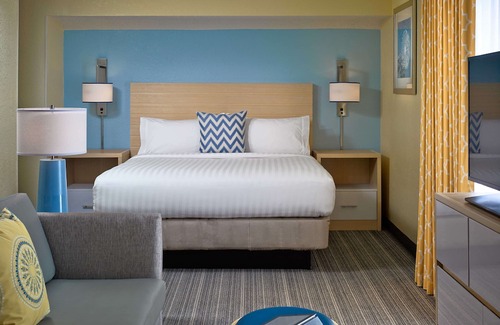 Omaha Hotel | Sonesta ES Suites Omaha