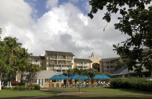 St. Lawrence Gap Hotel | Divi Southwinds Beach Resort