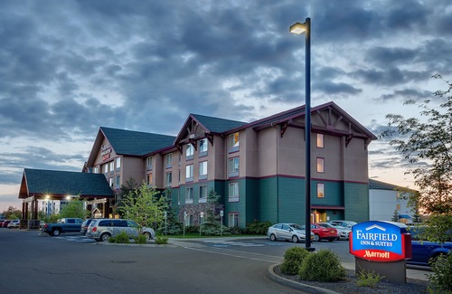 Midtown Anchorage Hotel | Fairfield Inn and Suites by Marriott Anchorage