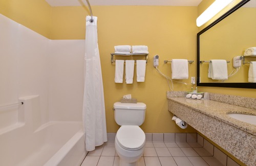 Stevens Point Hotel | Holiday Inn Stevens Point - Convention Center, an Ihg Hotel