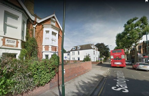 Kew Hotel | Kew Rooms