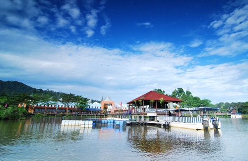 Semanggol Hotel | Bukit Merah Laketown Resort