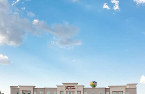 Denison Hotel | Hampton Inn & Suites Denison