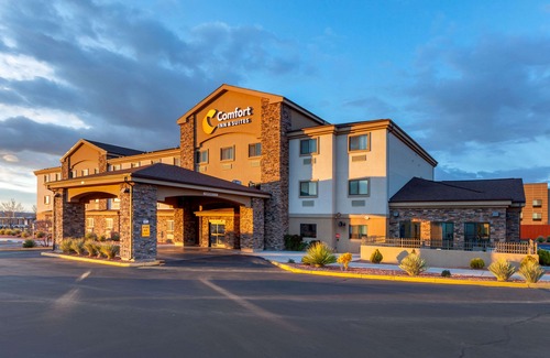 Page Hotel | Comfort Inn & Suites Page at Lake Powell