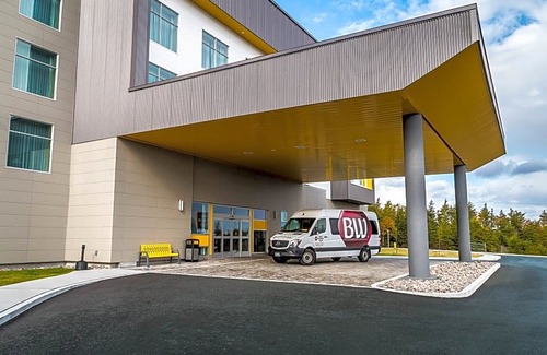 Terra Nova Hotel | Best Western Plus St. John's Airport Hotel and Suites