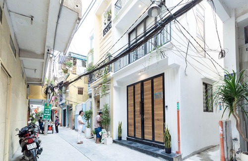 District 3 Hotel | Cozrum Homes - Charming Corner