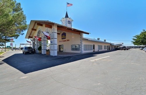 Pecos Hotel | Best Western Swiss Clock Inn