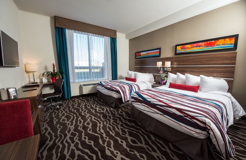 Grande Prairie Hotel | Encore Suites by Service Plus Inns