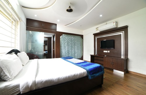 HITEC City Hotel | Hitech Shilparamam Guest House