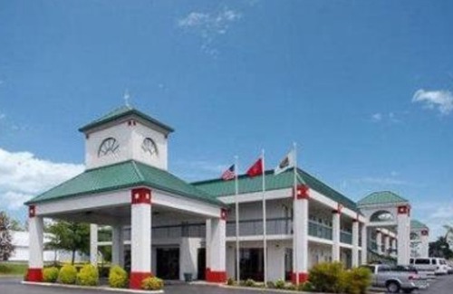 Lebanon Hotel | Quality Inn Lebanon