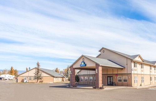Ellensburg Hotel | Days Inn by Wyndham Ellensburg Conference Center