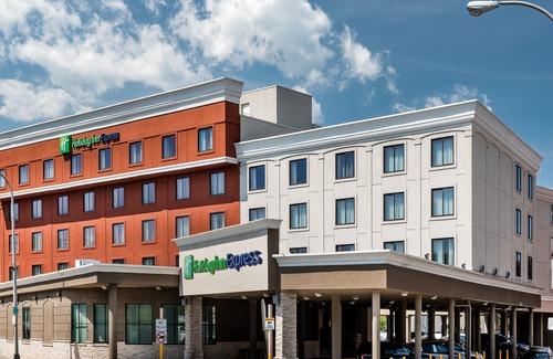 Downtown Albany Hotel | Holiday Inn Express Albany Downtown, an Ihg Hotel