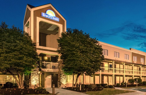 Florence Hotel | Days Inn by Wyndham Florence Cincinnati Area