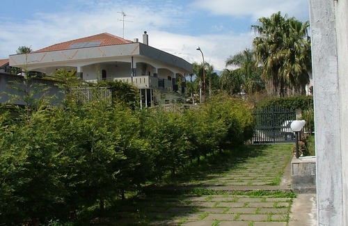 Aci Sant'Antonio Hotel | B&B Casalotto Inn
