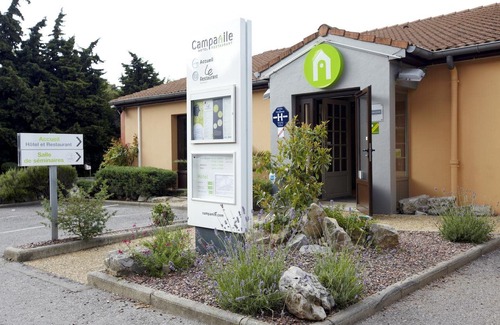 Pres d'Arenes Hotel | Campanile Montpellier Sud
