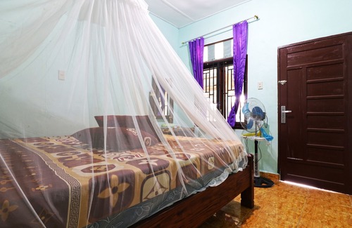 Bukit Lawang Hotel | Fadhil Guest House