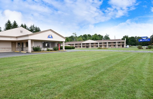 Central Valley Hotel | Americas Best Value Inn at Central Valley