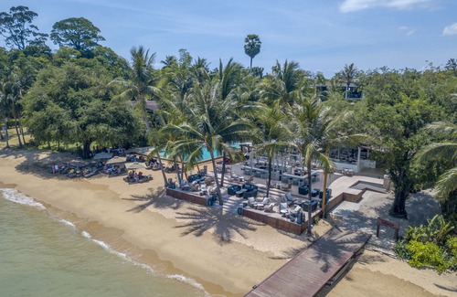 Maprao Island Hotel | The Village Coconut Island Beach Resort Phuket(SHA Extra Plus)