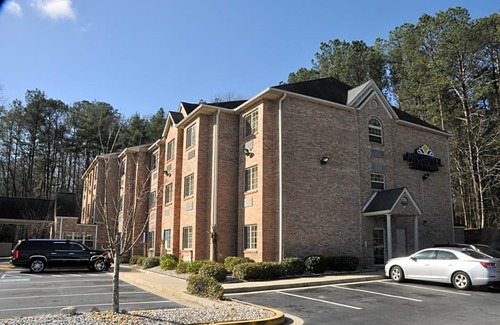 Lithonia Hotel | Microtel Inn & Suites by Wyndham Lithonia/Stone Mountain