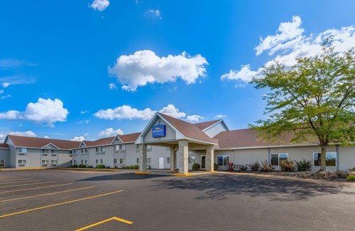 Baldwin Hotel | Baymont by Wyndham Baldwin