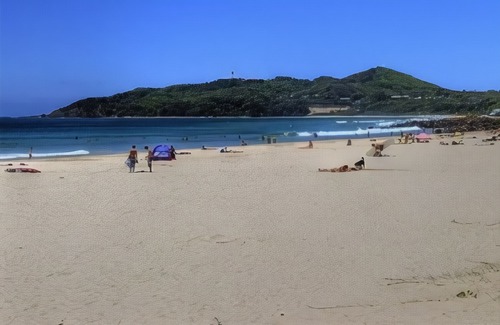 Belongil Hotel | Wake up! Byron Bay