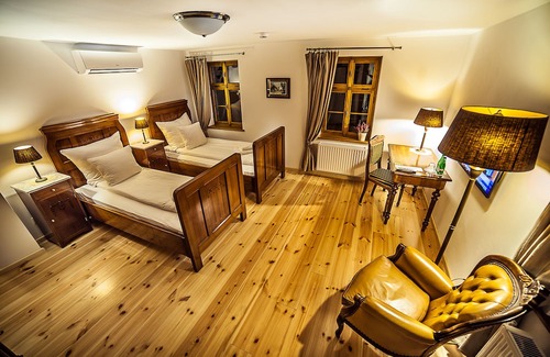 Bogatynia Hotel | Pensjonat Dom Zegarmistrza