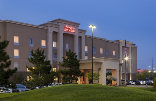 Quad Cities Hotel | Hampton Inn & Suites Davenport