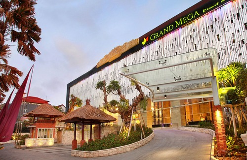 By Pass Ngurah Rai Kuta Hotel | Grand Mega Resort & Spa Bali