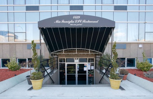 Hunters Point Hotel | Wyndham Garden Long Island City
