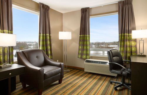 Woodstock Hotel | Days Inn by Wyndham Woodstock