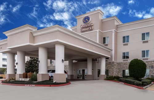 Aldine Hotel | Comfort Suites Houston IAH Airport - Beltway 8