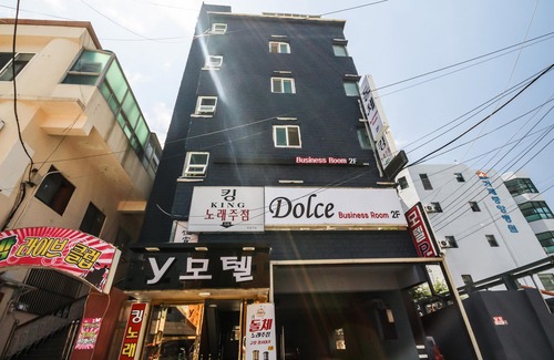 Somun Hotel | Geojedo Gohyeon Y