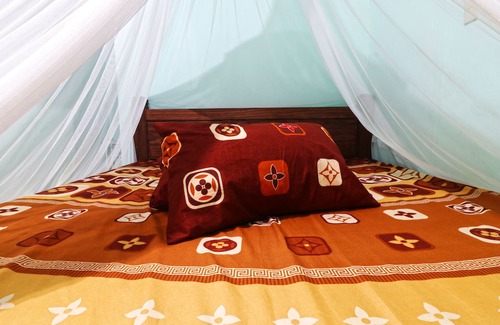 Bukit Lawang Hotel | Fadhil Guest House