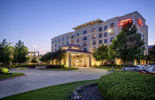 Frisco Hotel | Hampton Inn & Suites Legacy Park-Frisco