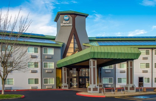 East Columbia Hotel | Best Western Inn at The Meadows