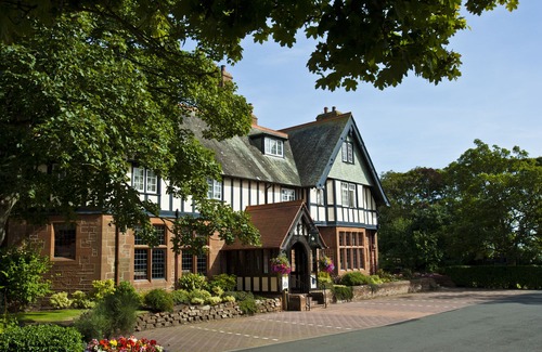 Troon Hotel | Piersland House