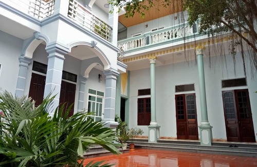 Gia Vien Hotel | Van Long Homestay