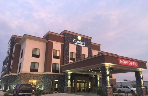 Moore Hotel | Comfort Inn & Suites Moore - Oklahoma City