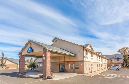 Ellensburg Hotel | Days Inn by Wyndham Ellensburg Conference Center