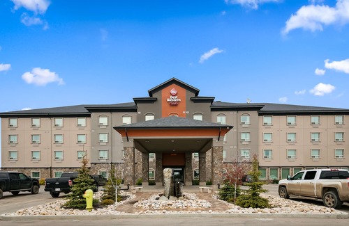 Drayton Valley Hotel | Best Western Plus Drayton Valley All Suites