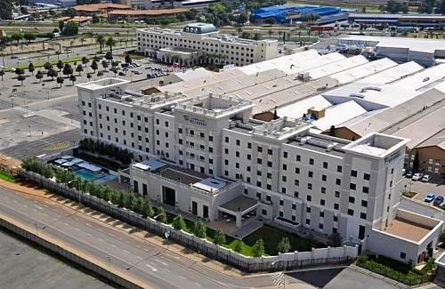 O.R. Tambo Hotel | Peermont Metcourt at Emperors Palace