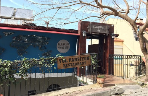 Fethiye Hotel | El Camino Hostel & Pub
