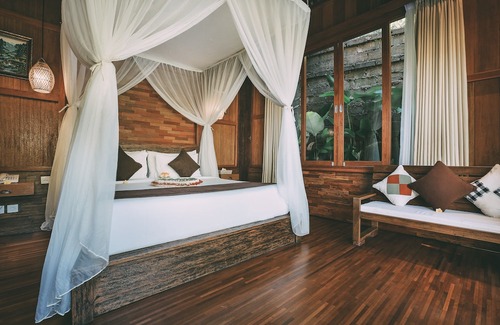 Sayan Hotel | Candy Villa by Pramana Villas