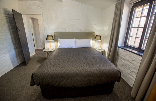 Burra Hotel | Paxton Square Cottages
