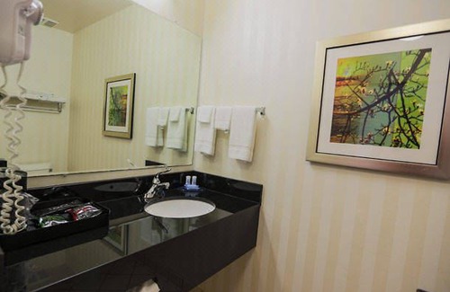 Berea Hotel | Fairfield Inn & Suites Lexington Berea