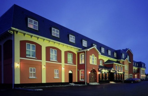 Gort Hotel | Lady Gregory Hotel & Swan Leisure Club